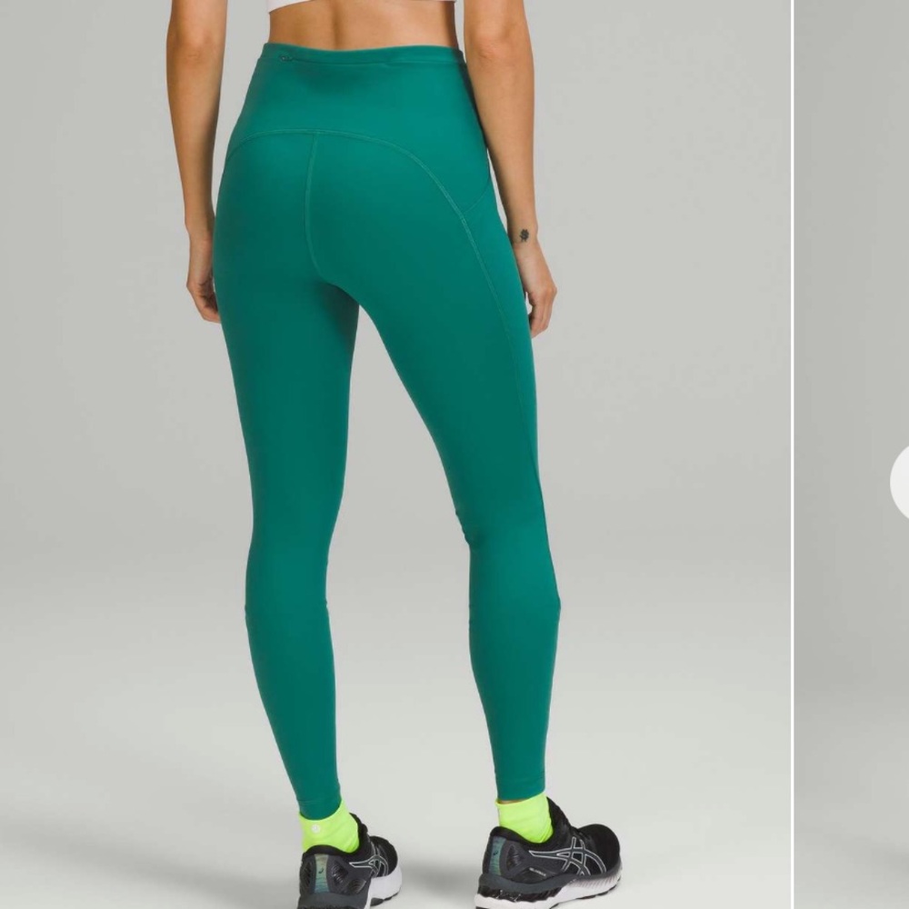 Lululemon Swift Speed High-Rise Tight 28"
Teal Lagoon